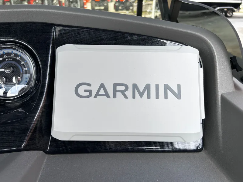 Slide: The Image of Avalon LSZ Quad Lounge - 23' 2025 - 19