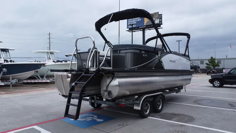 Slide: The Image of Avalon LSZ QL23T DX 2025 - 10