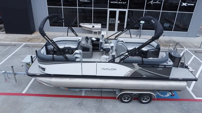 Slide: The Image of Avalon LSZ QL23T DX 2025 - 17