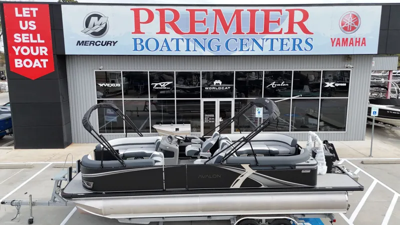 Slide: The Image of Avalon LSZ Quad Lounge - 25' 2025 - 9