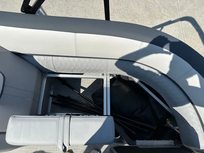 Slide: The Image of Avalon LSZ Quad Lounge Shift - 23' 2025 - 15