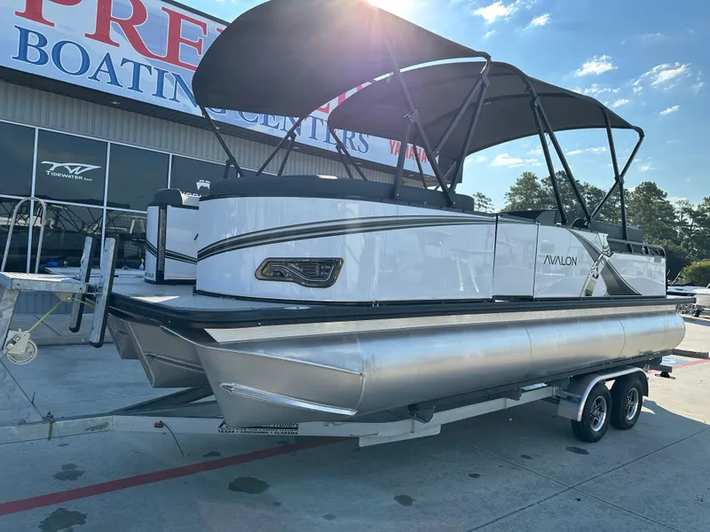 Slide: The Image of Avalon LSZ Quad Lounge Shift - 23' 2025 - 3