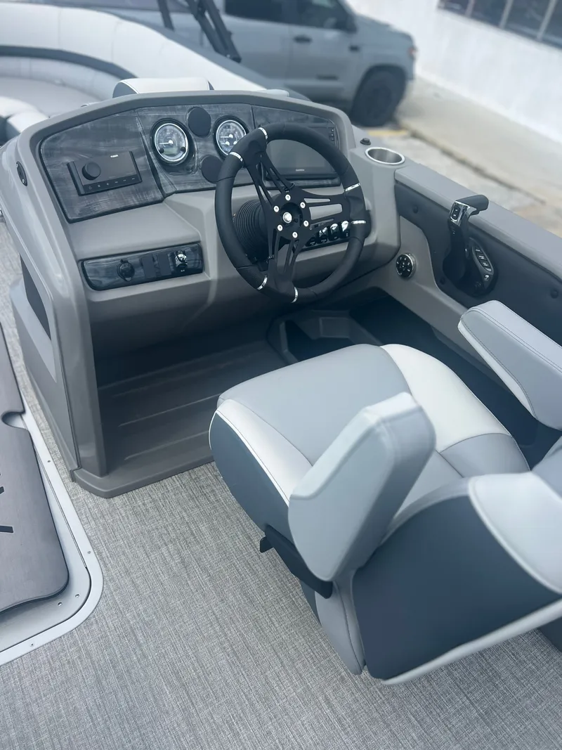 Slide: The Image of Avalon LSZ VRB23T DX 2025 - 18