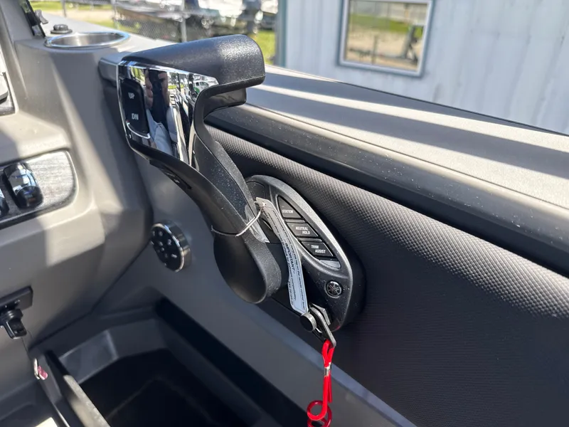 Slide: The Image of Avalon LSZ VRB25T 2025 - 23