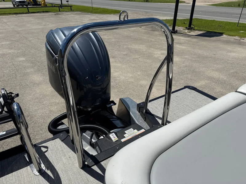 Slide: The Image of Avalon LSZ VRB25T 2025 - 27