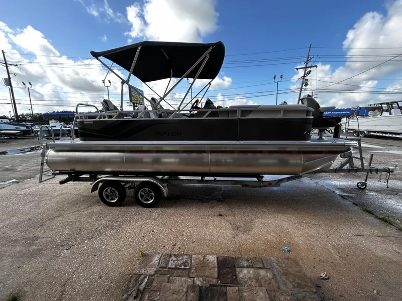 Slide: The Image of Avalon Venture Fish N Cruise - 23' 2025 - 7