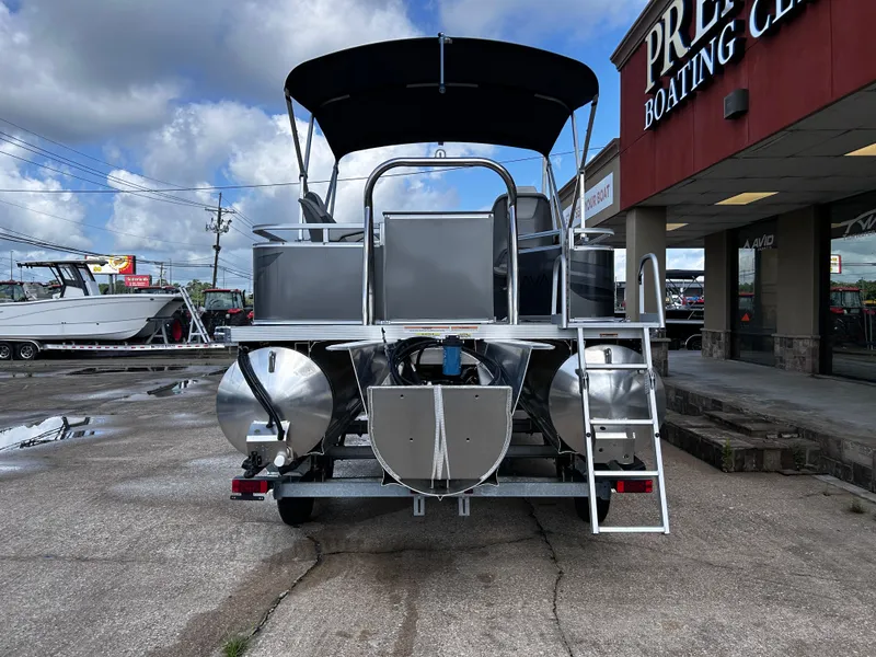 Slide: The Image of Avalon Venture Fish N Cruise - 23' 2025 - 9