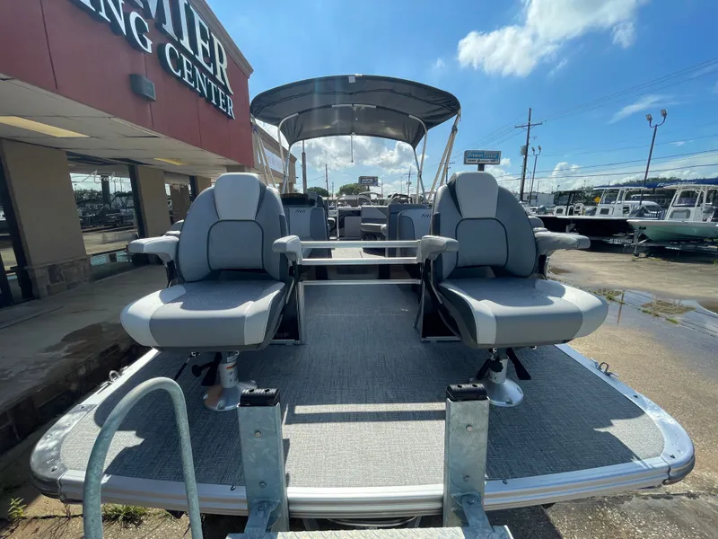 Slide: The Image of Avalon Venture Fish N Cruise - 23' 2025 - 8