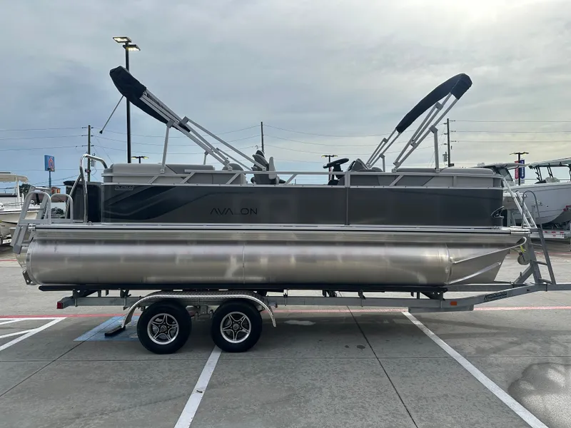 Slide: The Image of Avalon Venture Quad Lounge - 21' 2025 - 7