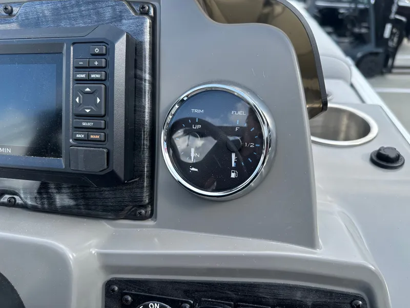 Slide: The Image of Avalon VNT RF21T 2026 - 25