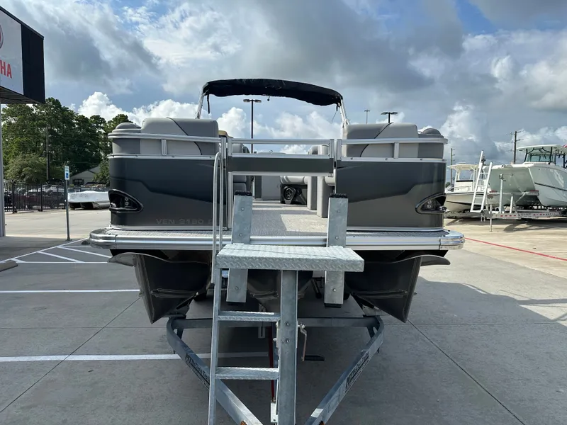 Slide: The Image of Avalon VNT RF21T 2026 - 5