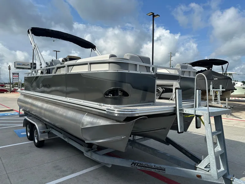 Slide: The Image of Avalon VNT RF21T 2026 - 6