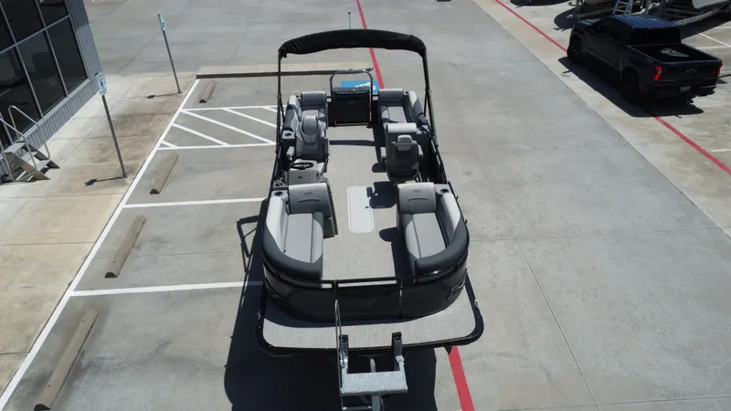 Slide: The Image of Avalon VNT85 QL23T 2025 - 14