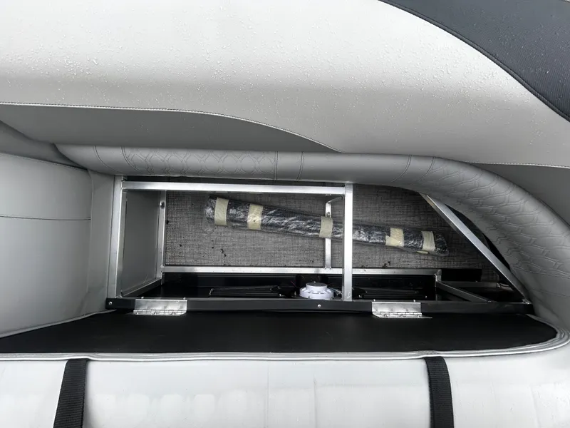 Slide: The Image of Avalon Venture 85 Quad Lounge - 23' 2025 - 12