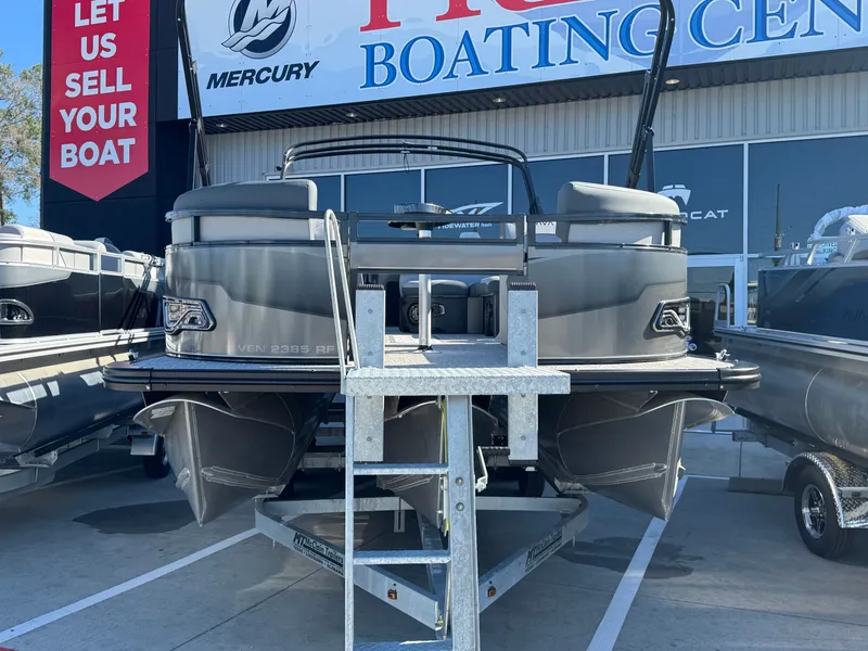 Slide: The Image of Avalon Venture 85 Rear Fish - 23' 2025 - 5