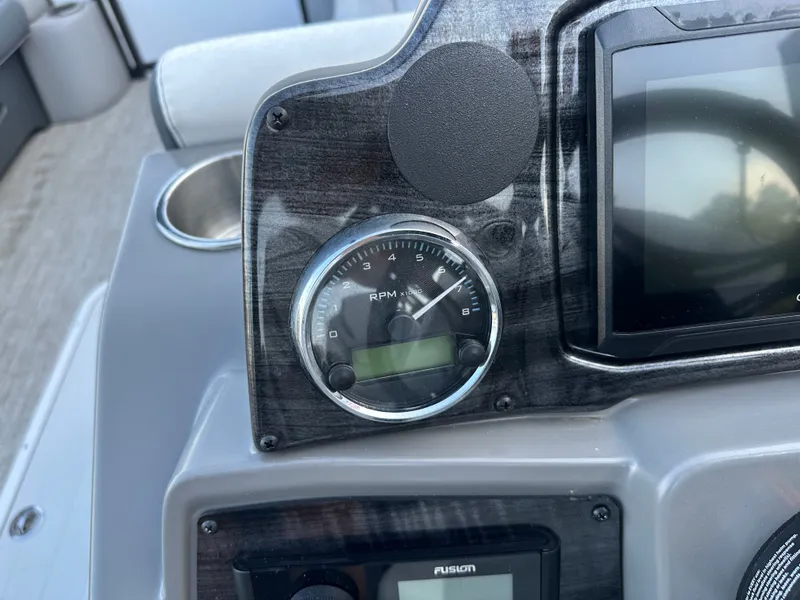 Slide: The Image of Avalon VNT85 VRB23T 2025 - 18