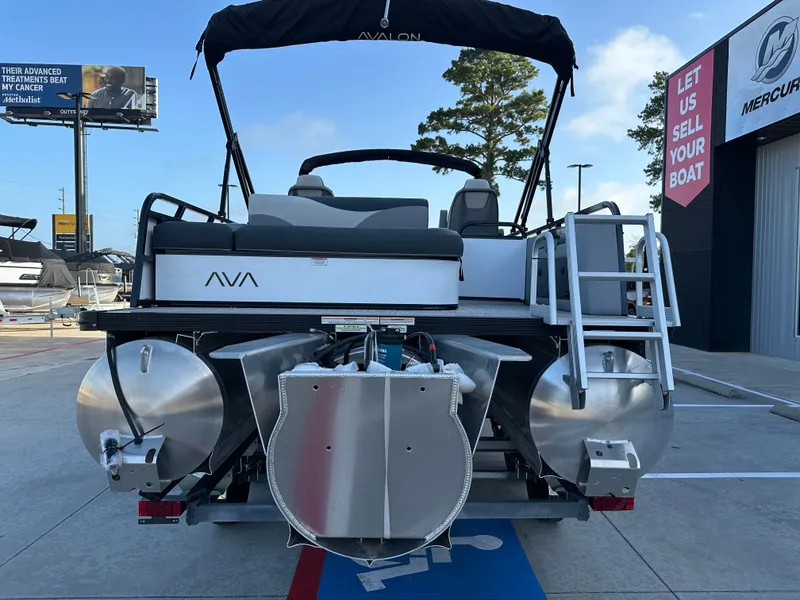 Slide: The Image of Avalon VNT85 VRB23T 2025 - 9