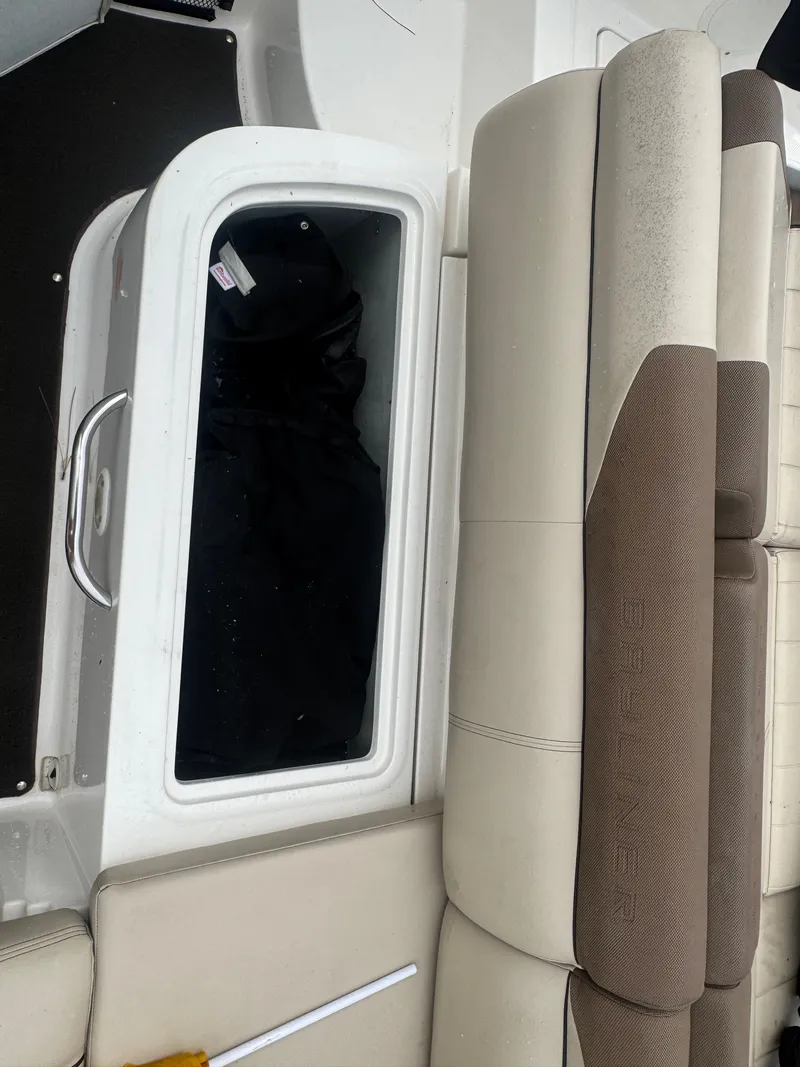 Slide: The Image of Bayliner 215 Deck Boat 2014 - 24