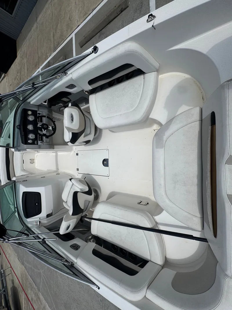 Slide: The Image of Chaparral 246 SSi 2012 - 18