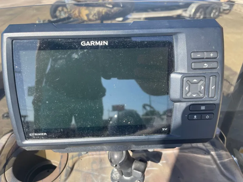 Slide: The Image of G3 Bay 18 DLX 2017 - 15