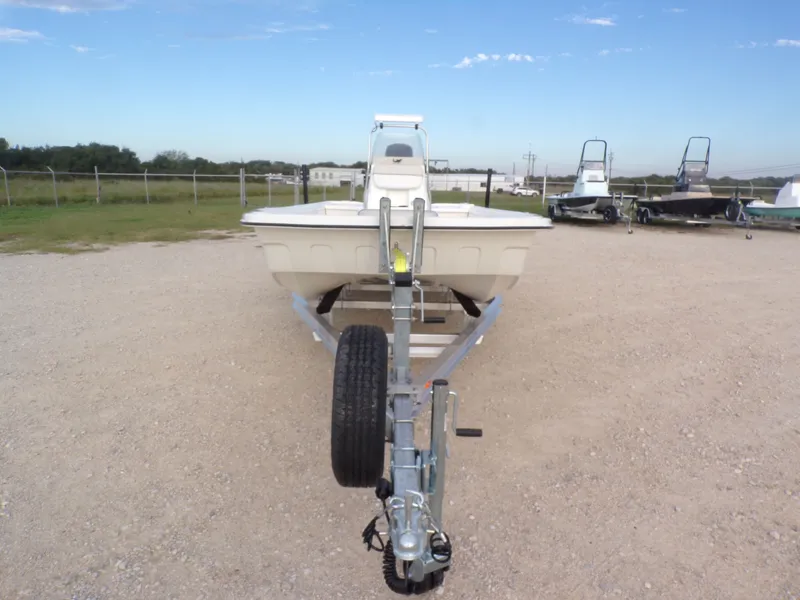 Slide: The Image of Mako Pro Skiff 19 CC 2017 - 5