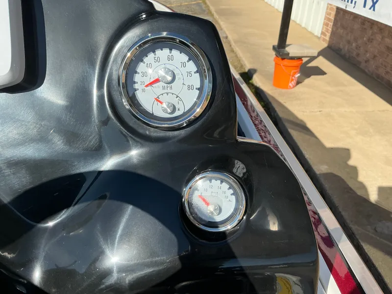 Slide: The Image of Nitro Z18 2019 - 17