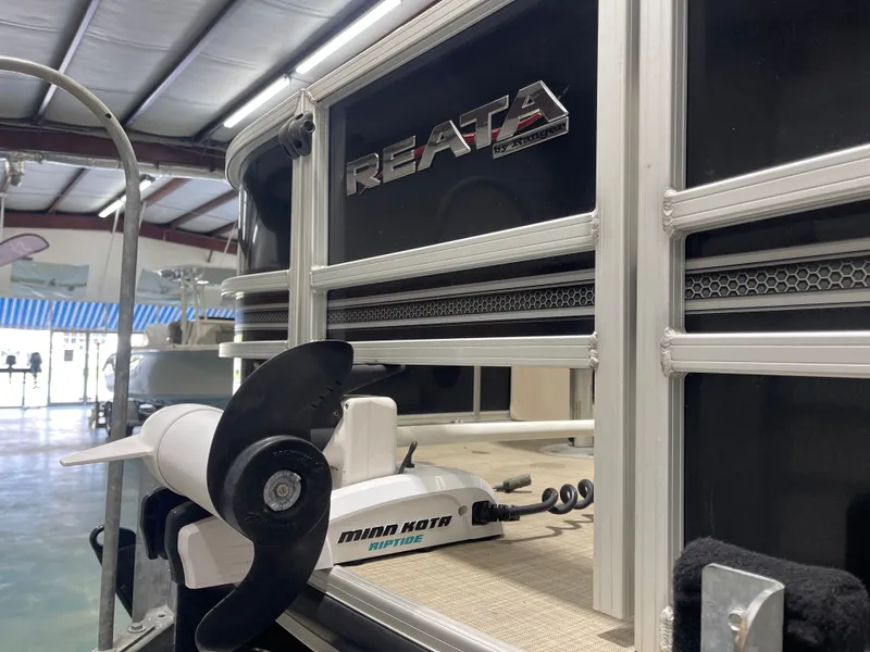 Slide: The Image of Ranger RP200F 2017 - 6