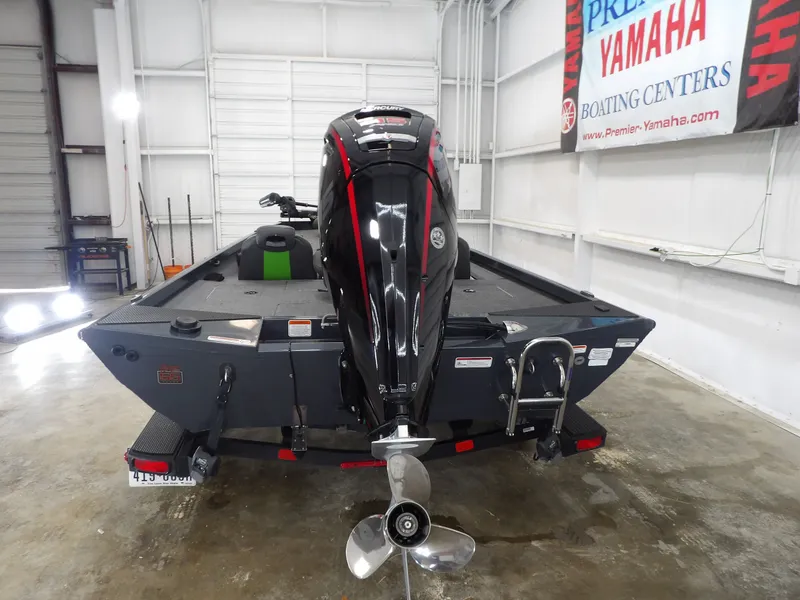 Slide: The Image of Ranger Boats RT188C 2023 - 7