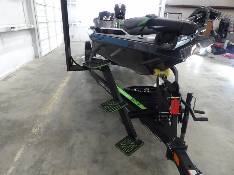 Slide: The Image of Ranger Boats RT188C 2023 - 9