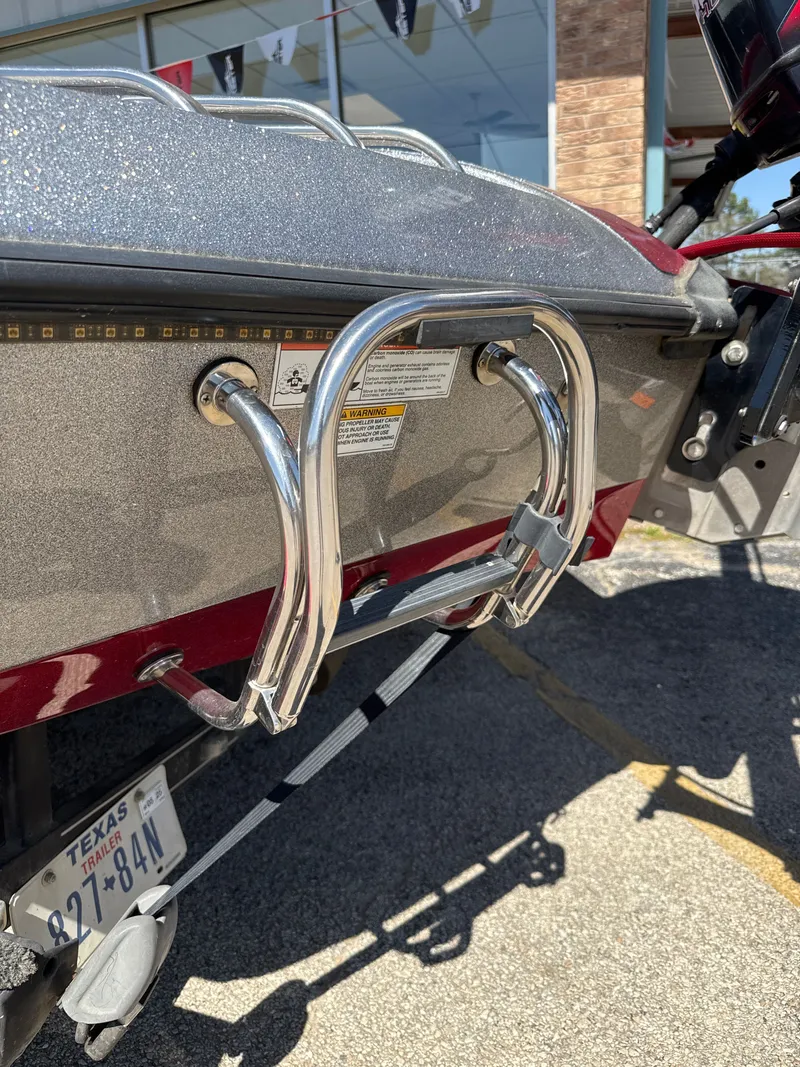 Slide: The Image of Ranger Z520 2012 - 25