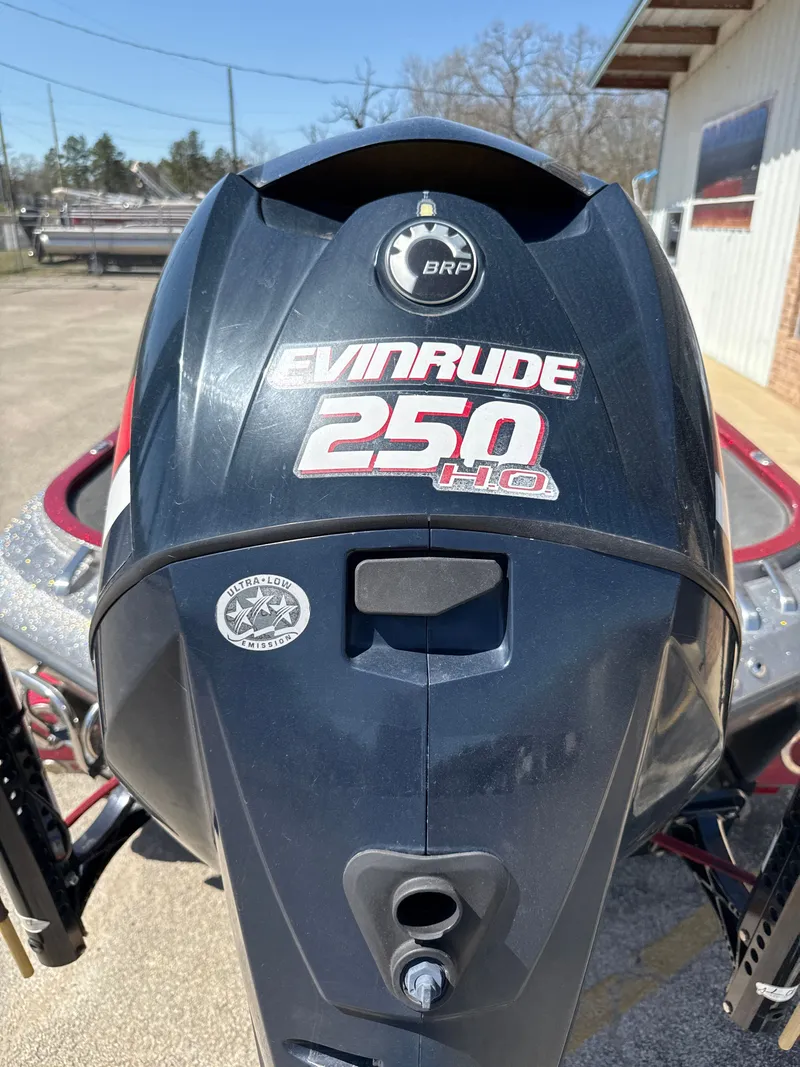 Slide: The Image of Ranger Z520 2012 - 9