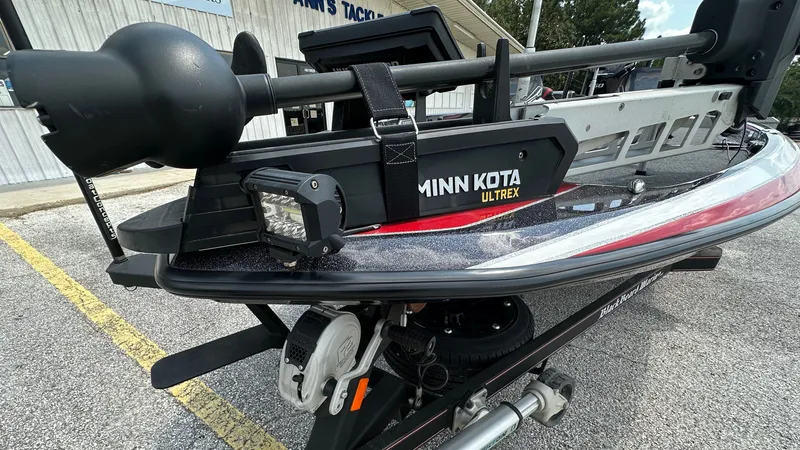 Slide: The Image of Skeeter FXR21 Apex 2021 - 14