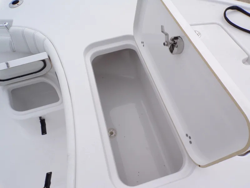 Slide: The Image of Sportsman Masters 267 Bay Boat 2021 - 64