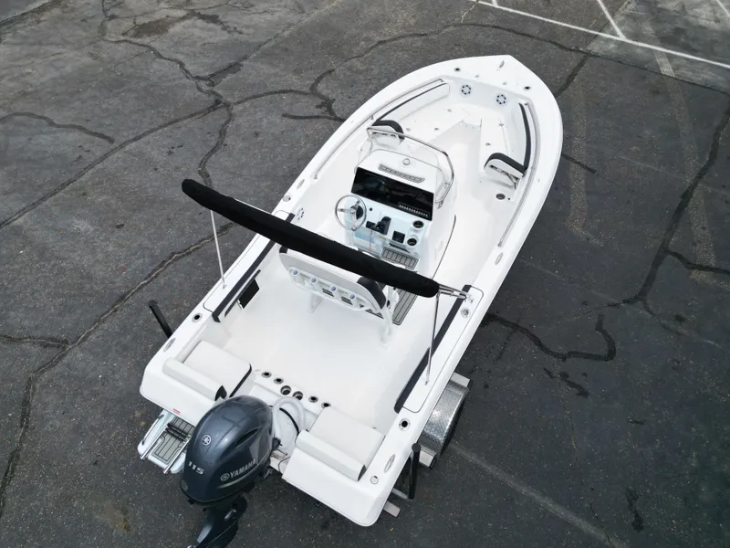 Slide: The Image of Tidewater 198 CC Adventure 2025 - 9