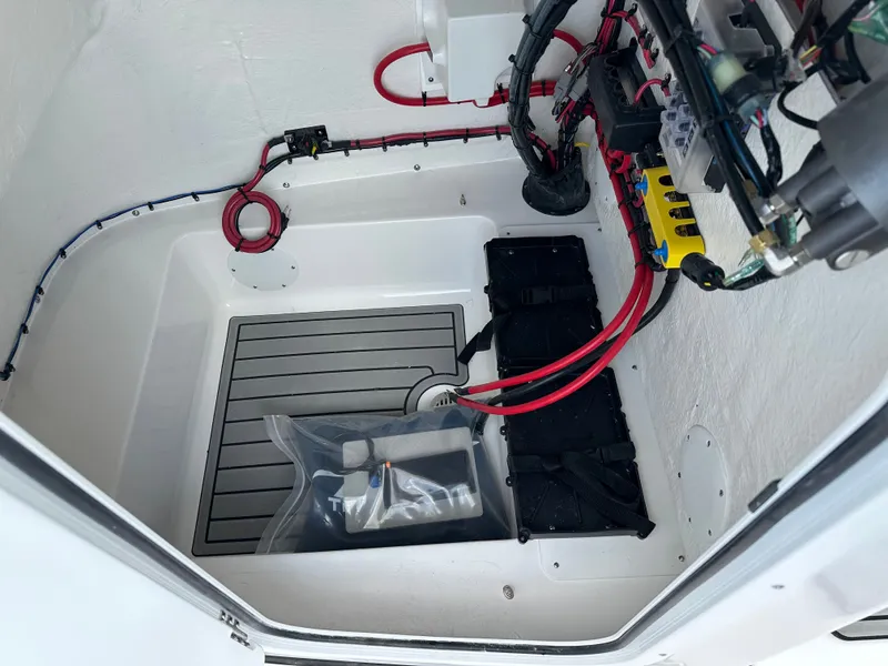 Slide: The Image of Tidewater 198 CC Adventure 2026 - 30