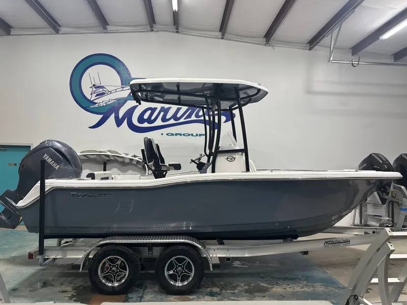 The Image of Tidewater 210 CC Adventure 2025 - 1