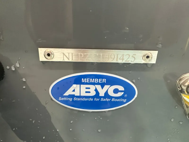 Slide: The Image of Tidewater 210 CC Adventure 2025 - 37