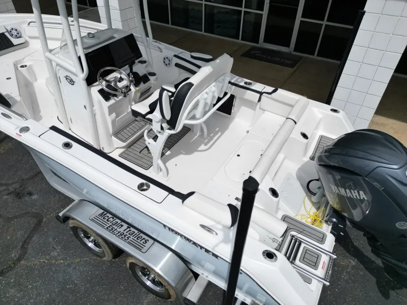 Slide: The Image of Tidewater 210 LXF 2025 - 25