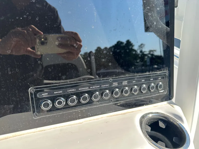 Slide: The Image of Tidewater 210 LXF 2026 - 12