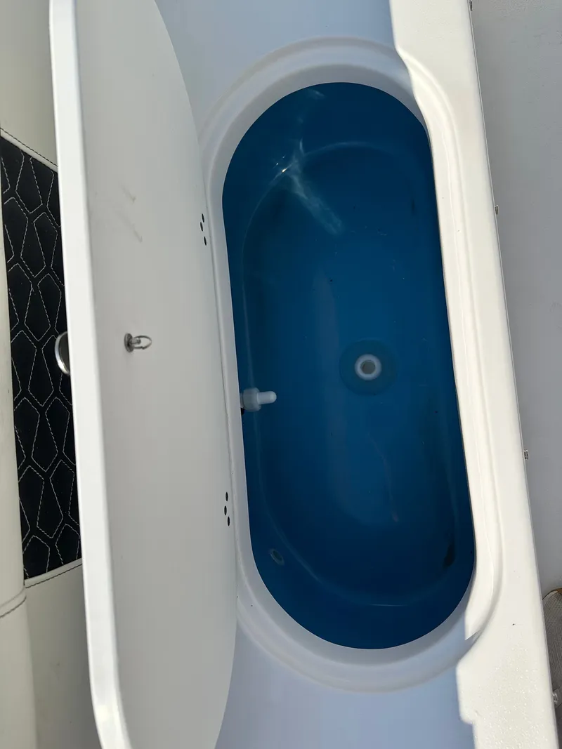 Slide: The Image of Tidewater 210 LXF 2026 - 20