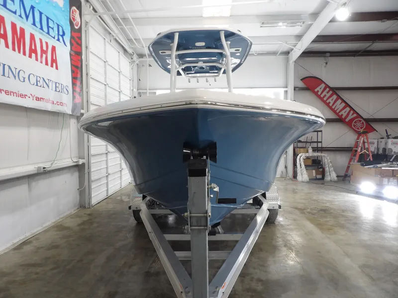 Slide: The Image of Tidewater 210 LXF 2025 - 9