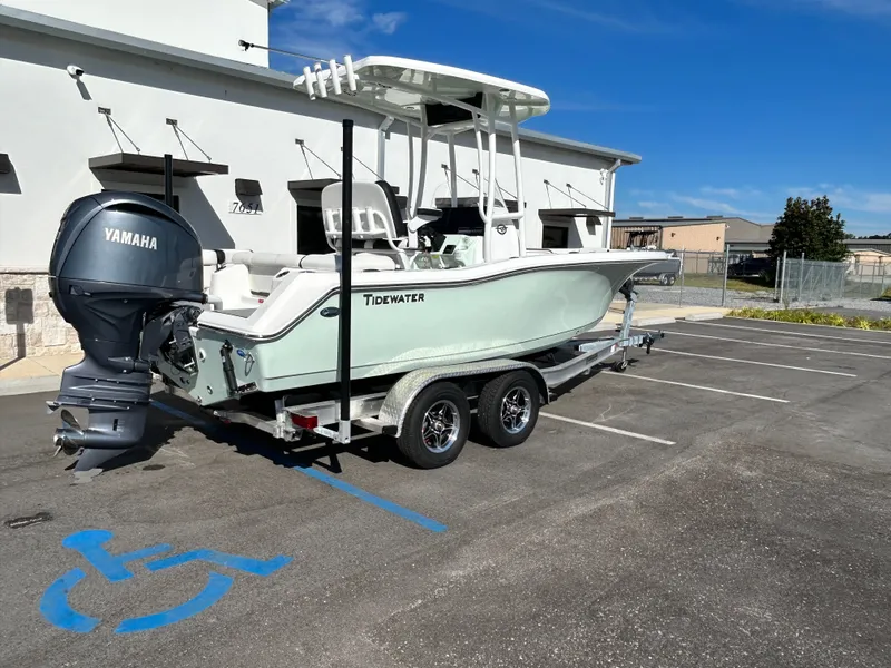 Slide: The Image of Tidewater 210 LXF 2025 - 3