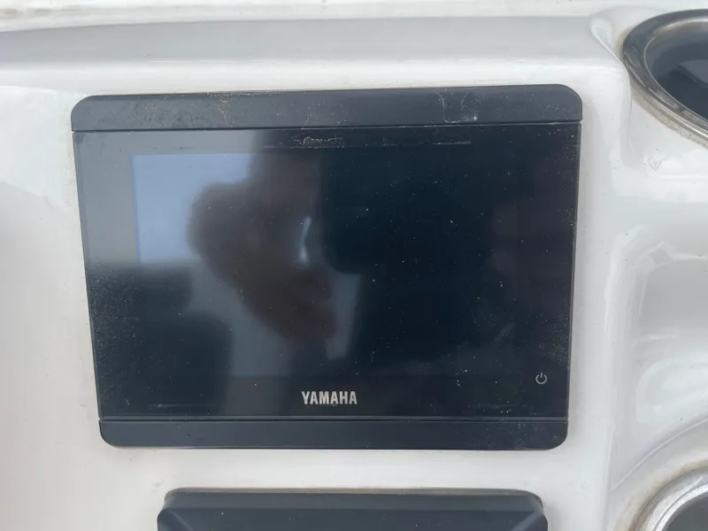 Slide: The Image of Tidewater 2110 Bay Max 2025 - 18