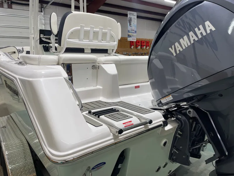 Slide: The Image of Tidewater 220 LXF 2025 - 10