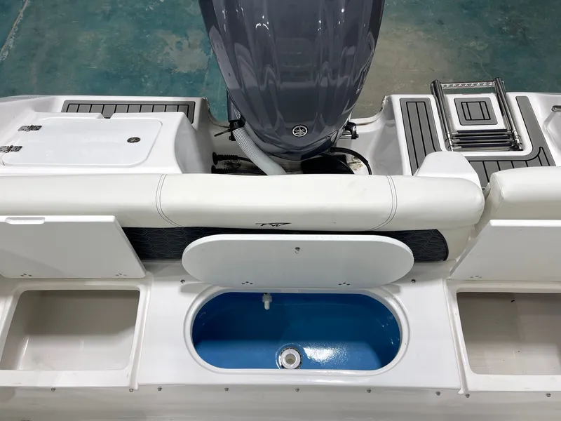 Slide: The Image of Tidewater 220 LXF 2025 - 20