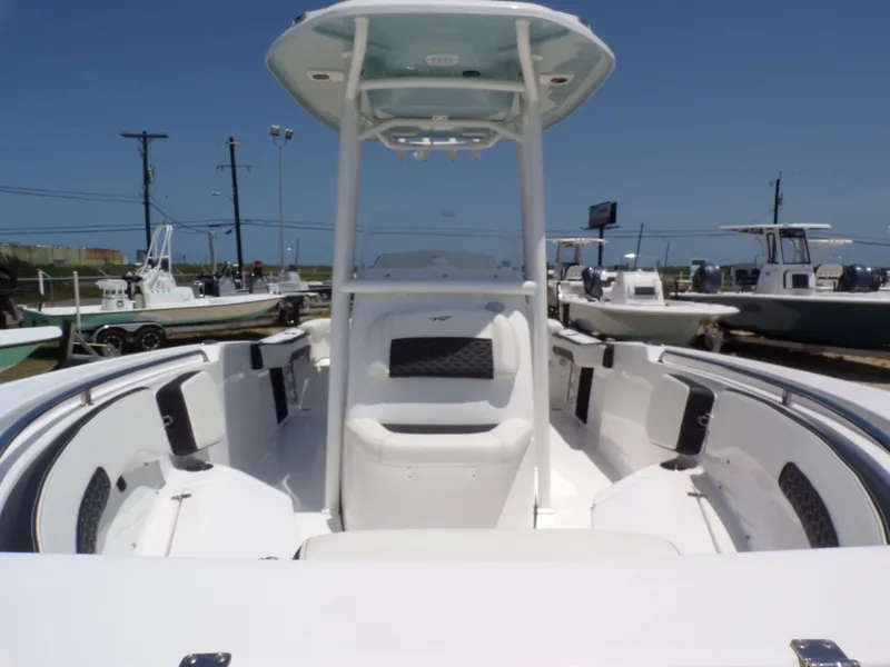 Slide: The Image of Tidewater 220 LXF 2025 - 13