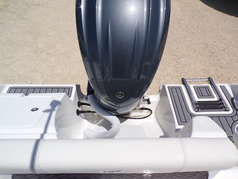 Slide: The Image of Tidewater 220 LXF 2025 - 34