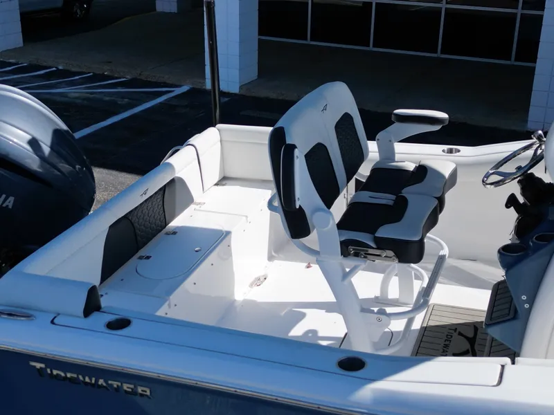 Slide: The Image of Tidewater 232 LXF 2025 - 40