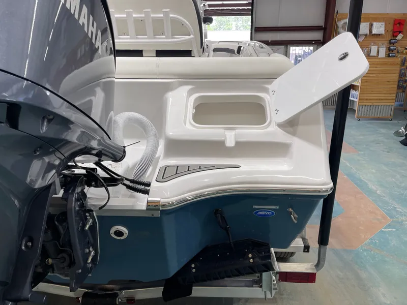 Slide: The Image of Tidewater 232 LXF 2025 - 9