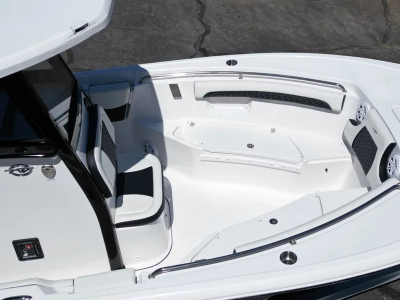 Slide: The Image of Tidewater 232 LXF 2025 - 37